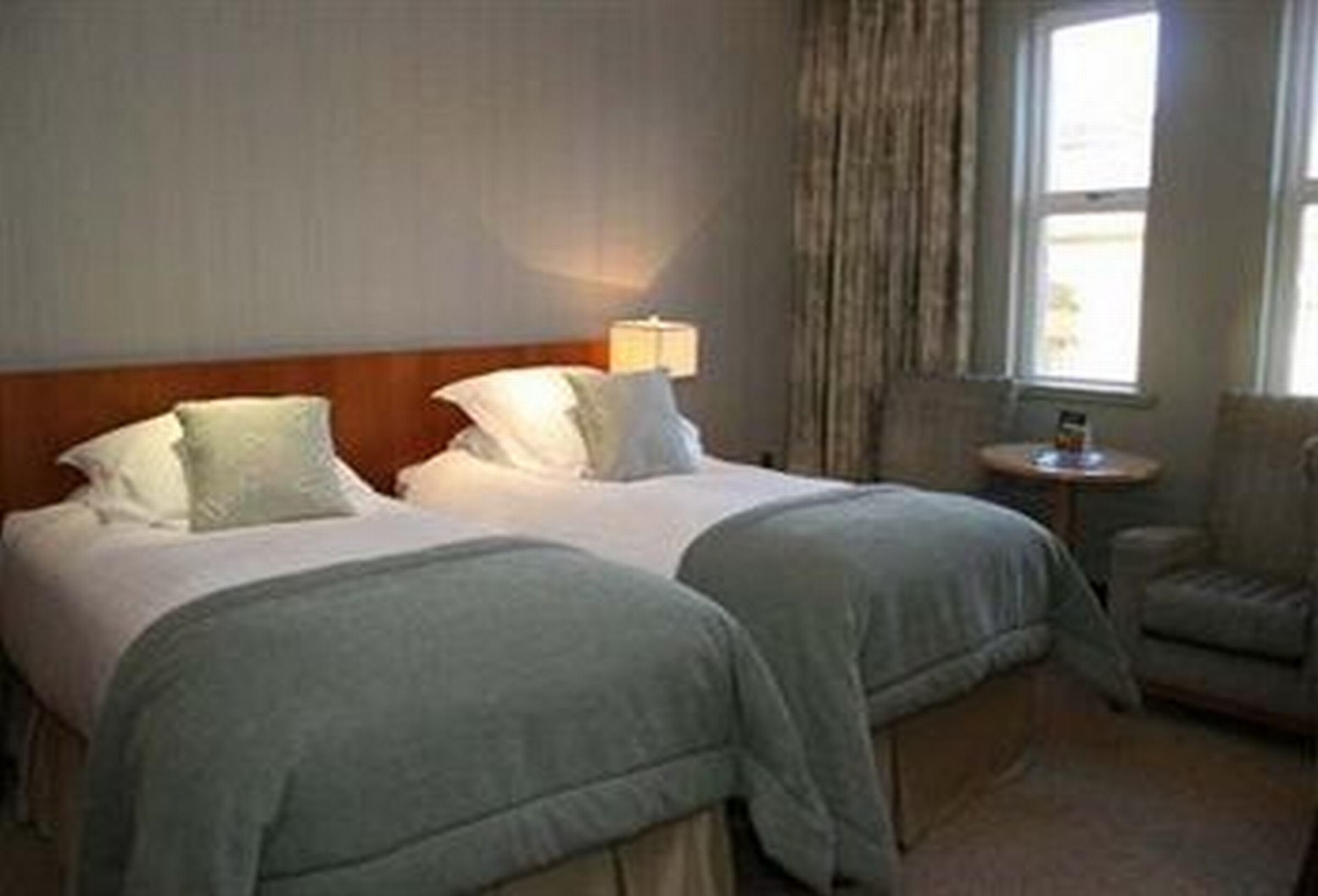 The Culloden Estate And Spa Holywood  Luaran gambar A room at the hotel