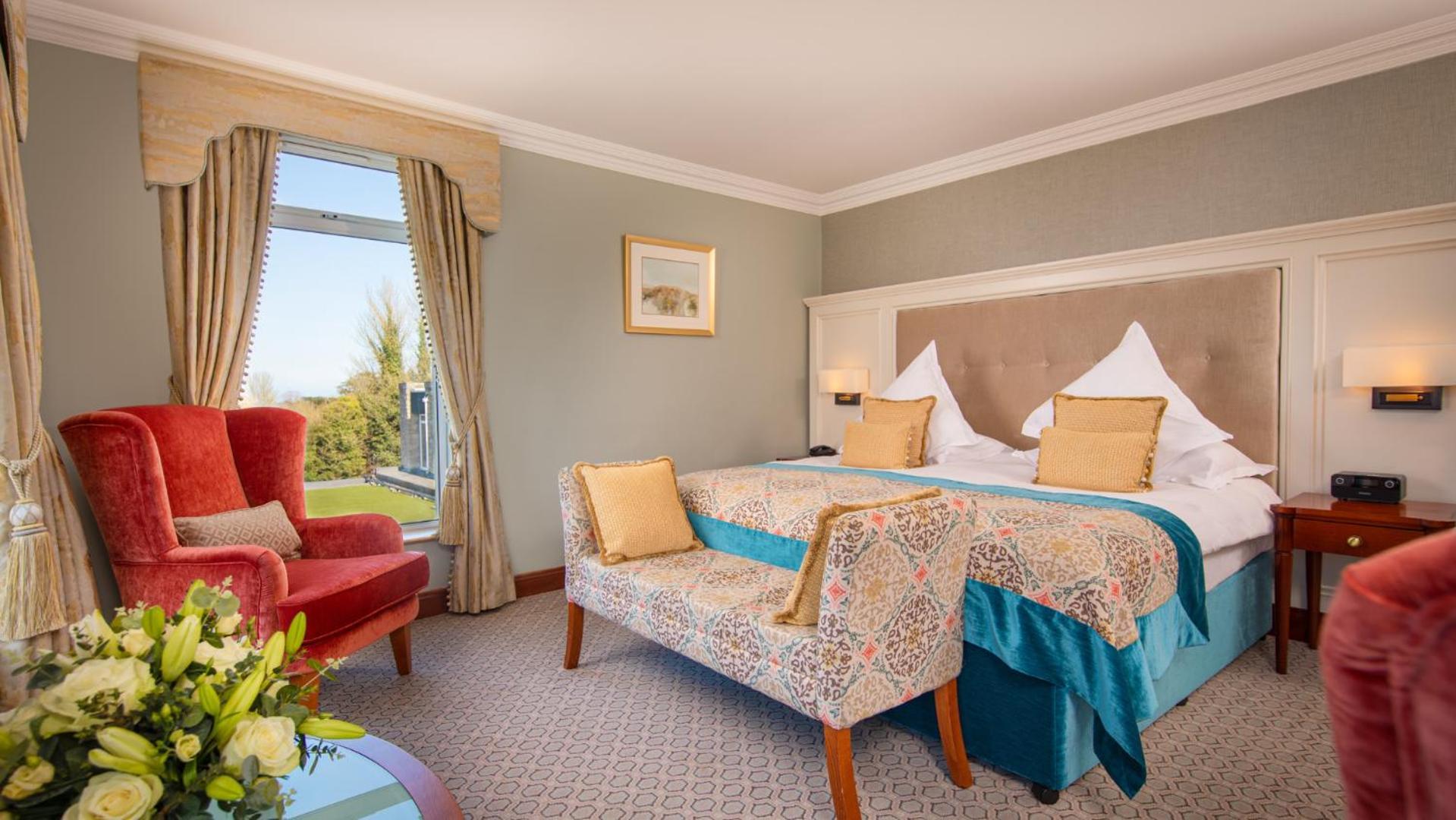 The Culloden Estate And Spa Holywood  Luaran gambar A bedroom at the hotel