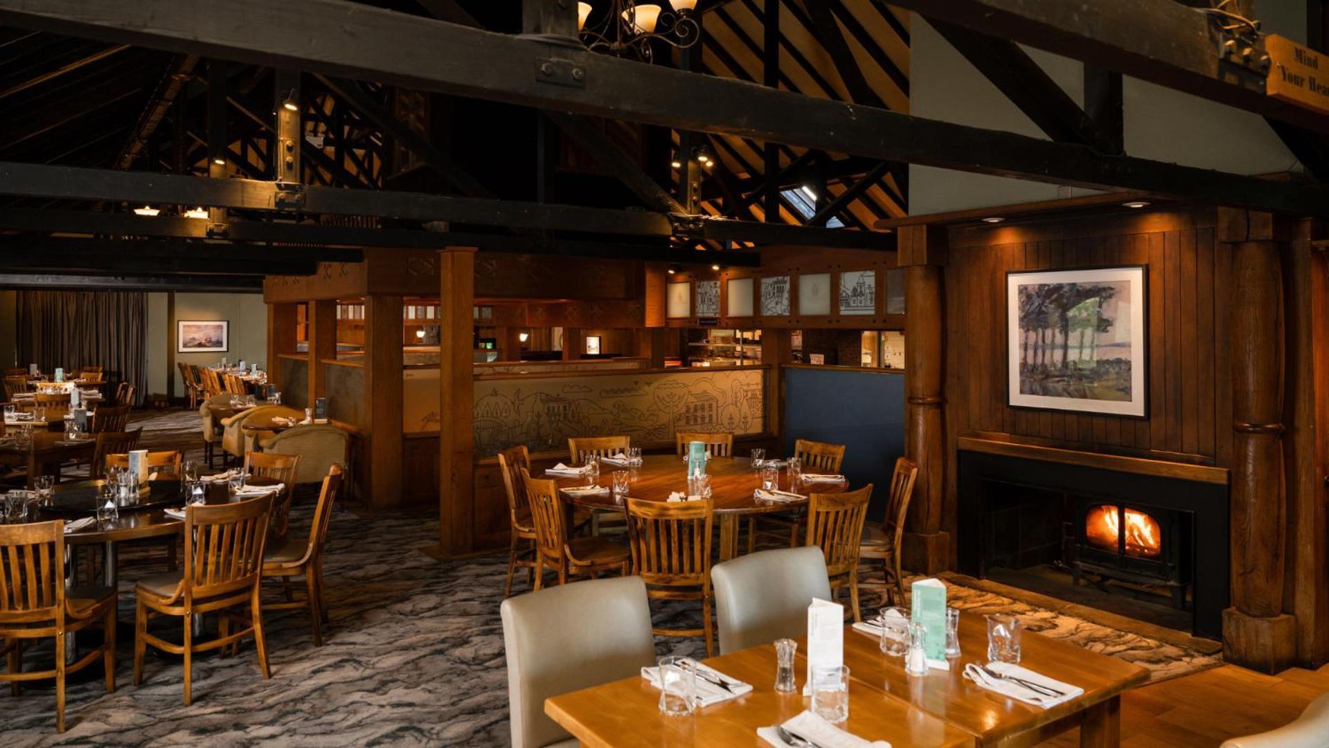 The Culloden Estate And Spa Holywood  Luaran gambar The restaurant at the Inn at the Opera House