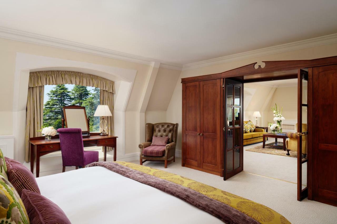 The Culloden Estate And Spa Holywood  Luaran gambar A suite at the hotel